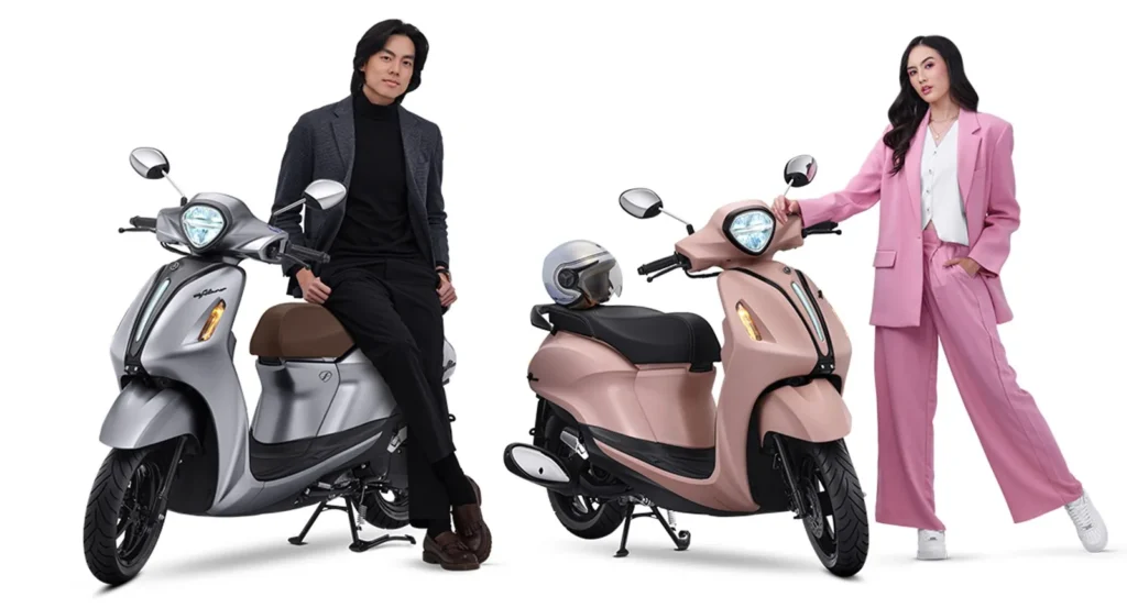 Discover an unrivaled riding experience with the Yamaha Grand Filano, a luxury scooter that combines elegant design, reliable performance, and advanced features such as LED Lighting System and Yamaha Motorcycle Connect.