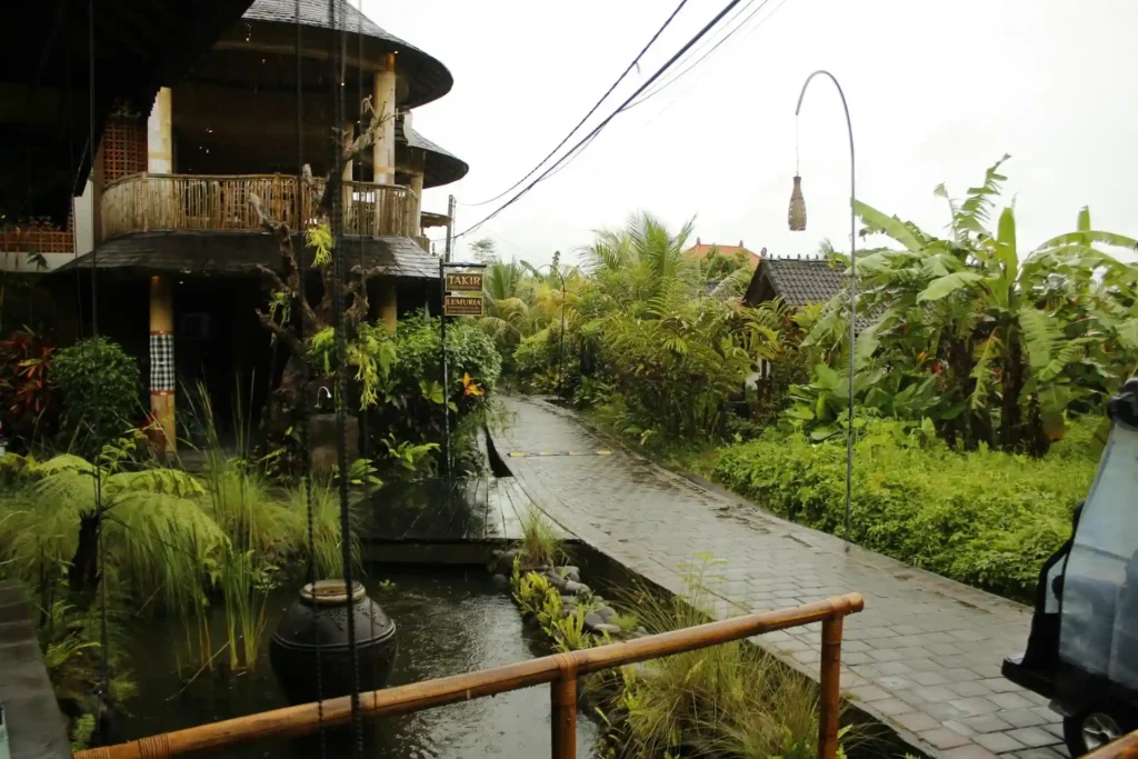 discover bali wet season for your trip