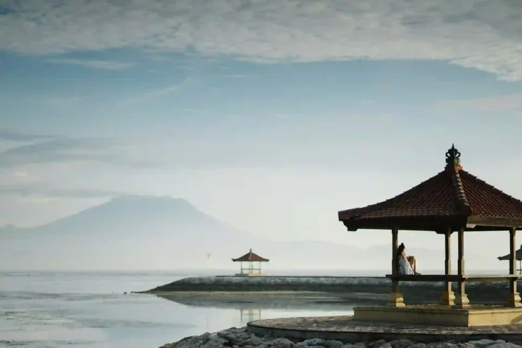 visit beach in bali during dry season